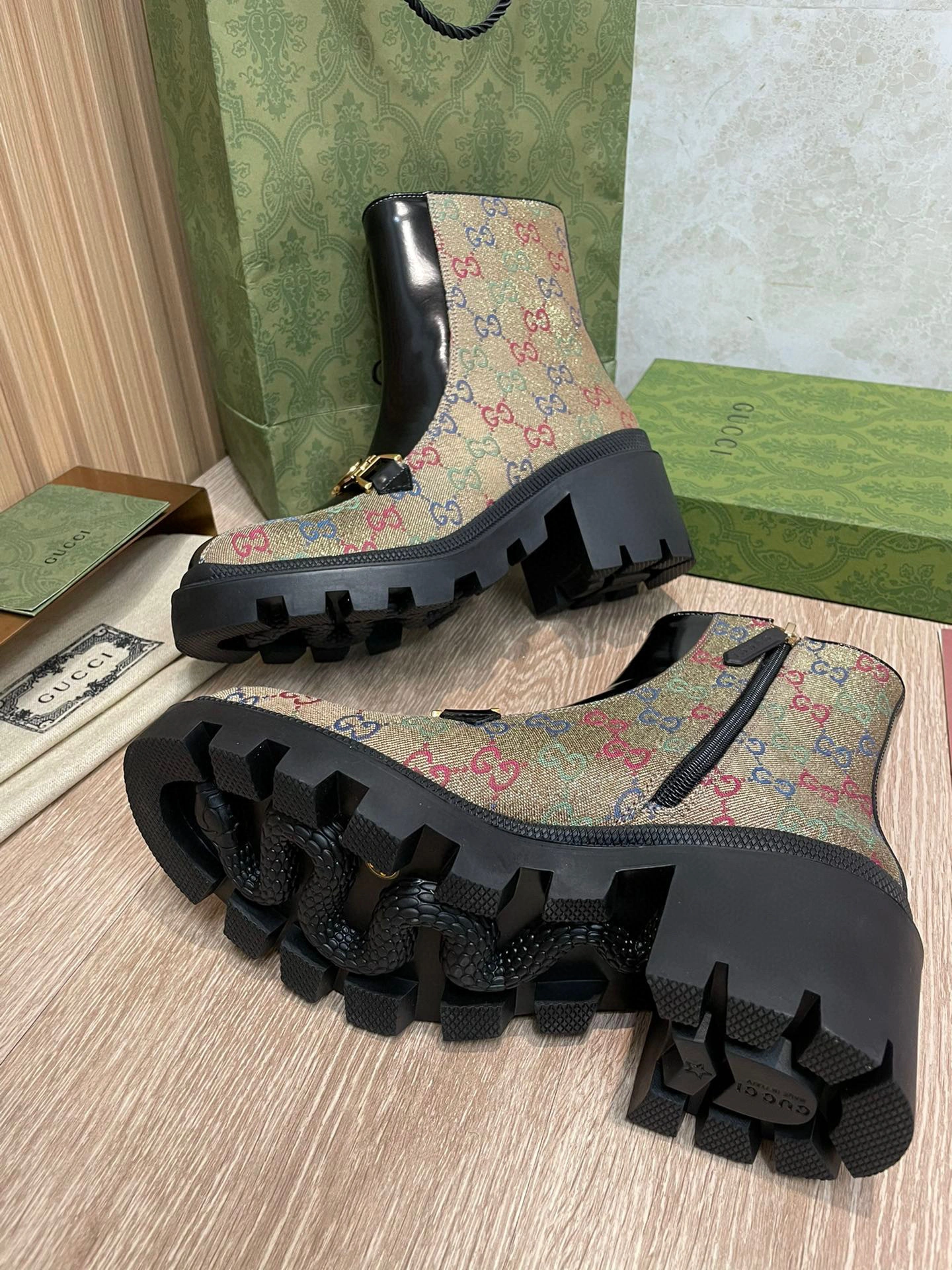 coco- heel height ：5.5cm ， Calfskin item:B-X158J2317